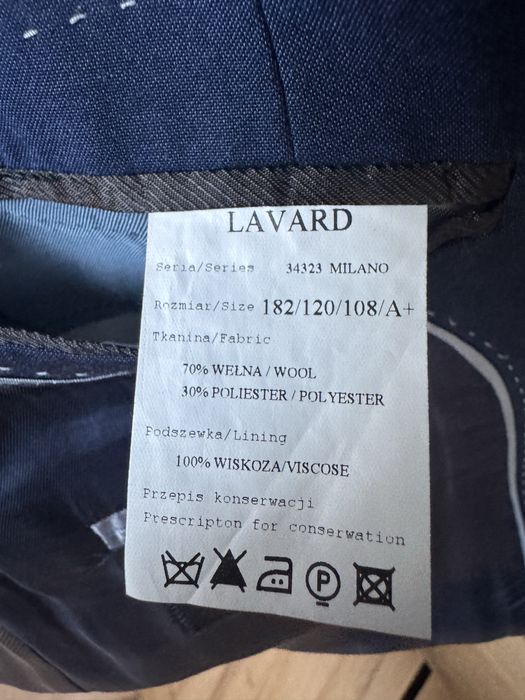 Garnitur granatowy lavard slim