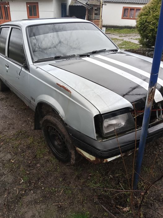Продам опель аскону