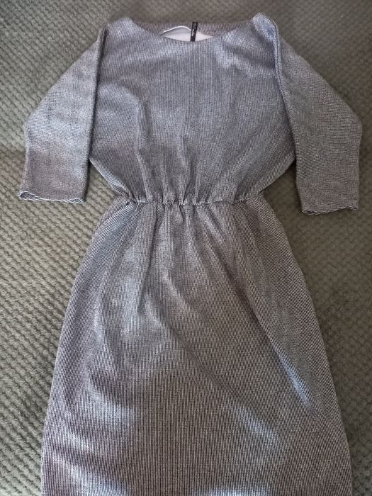 Sukienka srebno szara A&J Moda rozmiar 40/L