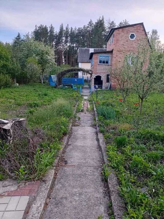 Продам супер дачу на свіжому повітрі с.Загальці.