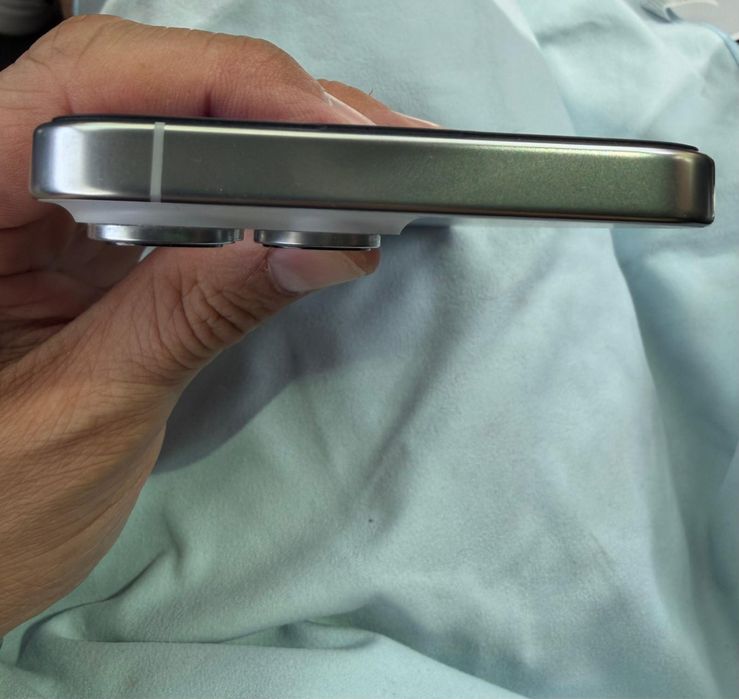 Iphone 16 pro max branco