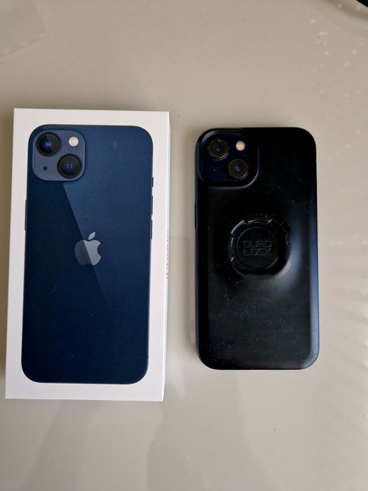 Iphone 13 256 GB  com capa Quadlock