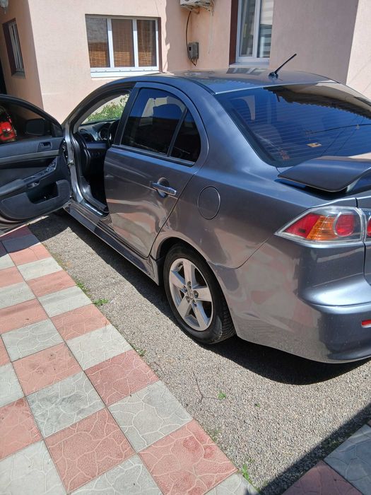 Продається Mitsubishi  LANCER 2013 року
