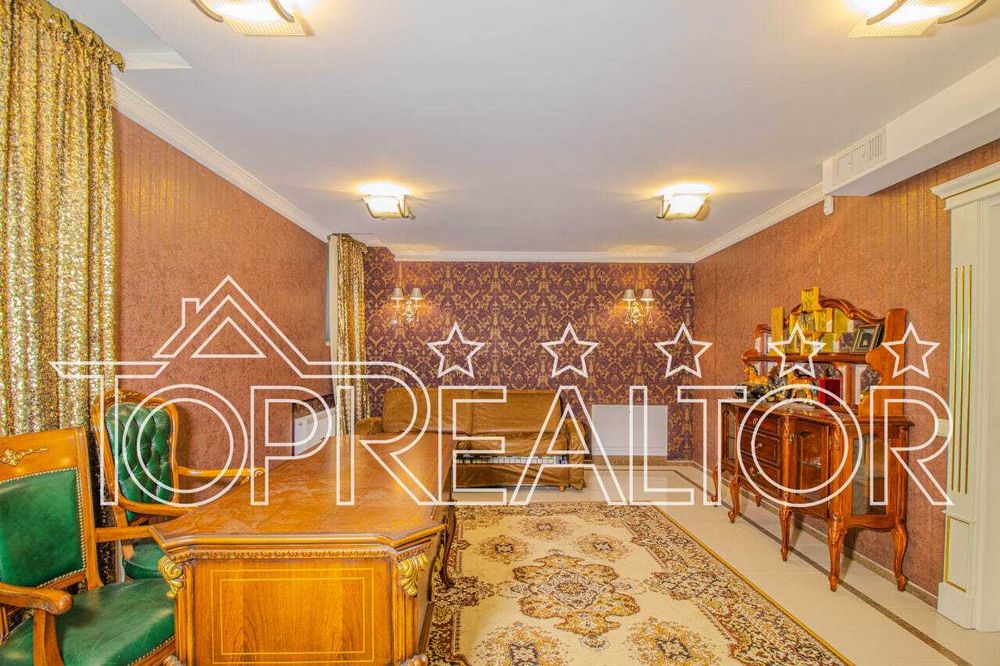 Елітний будинок у к.м. Park House з 13-метровим басейном