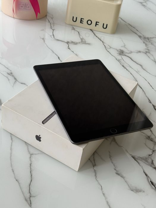 iPad 7  10.2  2019, wi-fi 32 гб