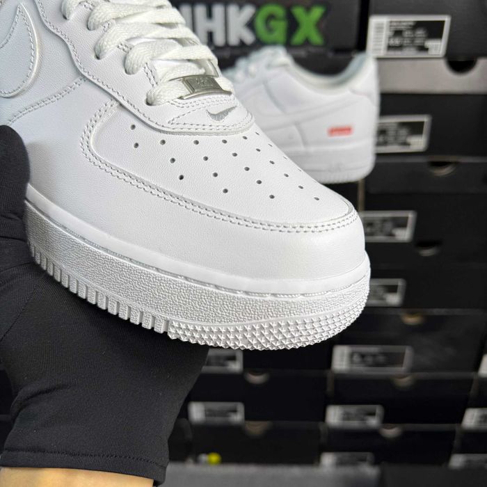 Nike Air Force 1 Low '07 Supreme Biały R.45