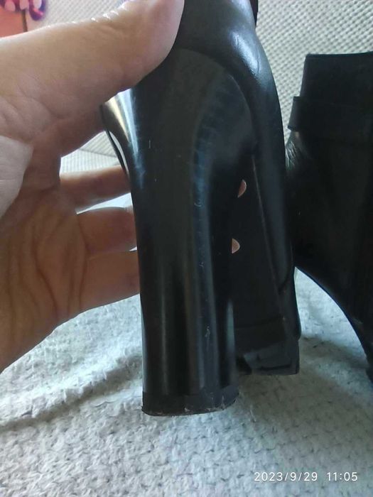 Buty zimowe, damskie, skórzane Lasocki 39