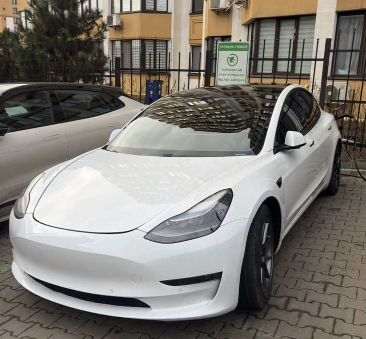 Tesla Model 3 long range