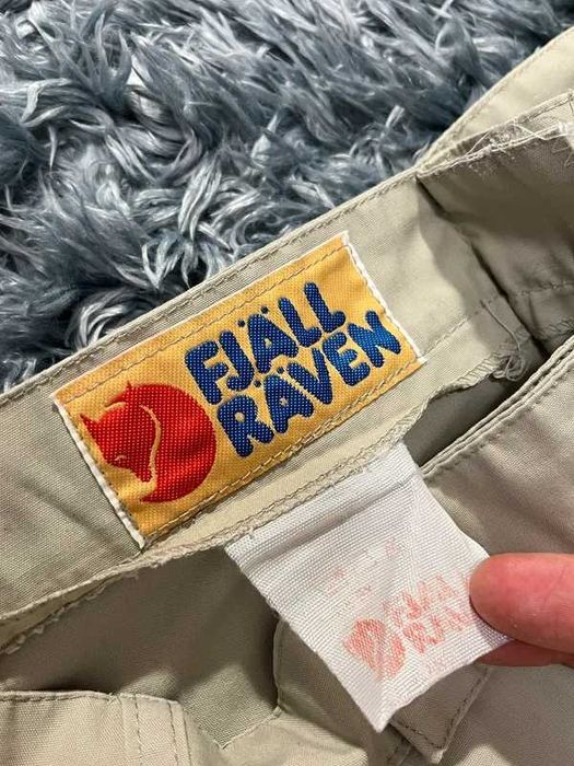 Fjallraven Beżowe Chinosy Męskie