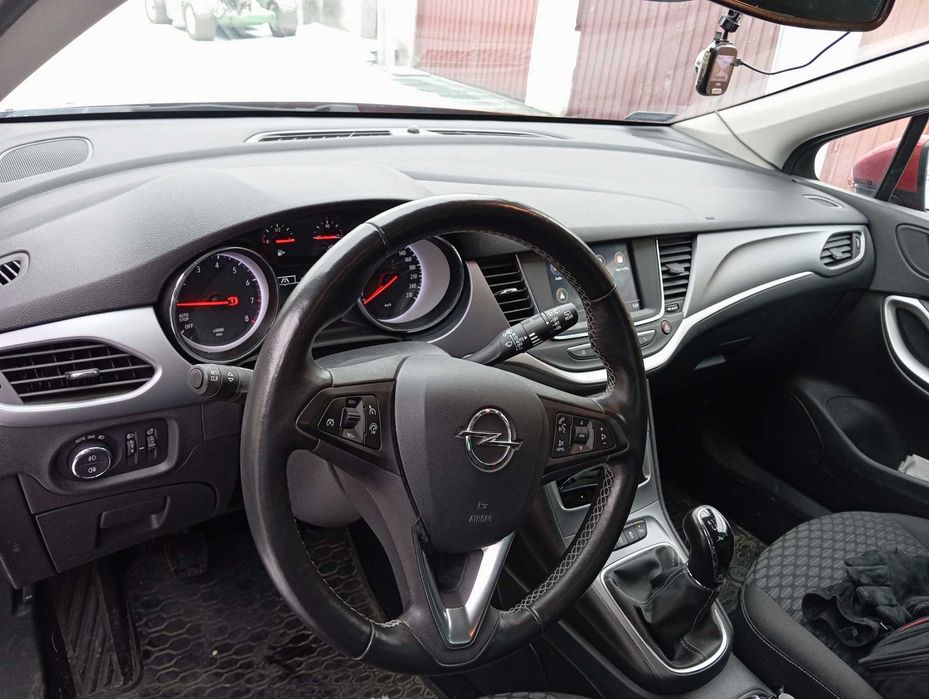 Opel Astra Sports Tourer 2020 r.