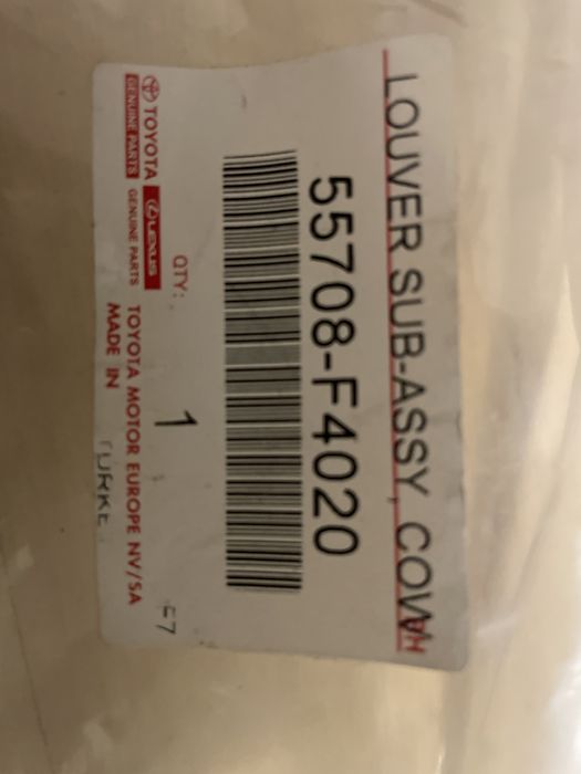 Toyota C-HR CHR 16-23 / podszybie uszczelka / Nowe / ORG.