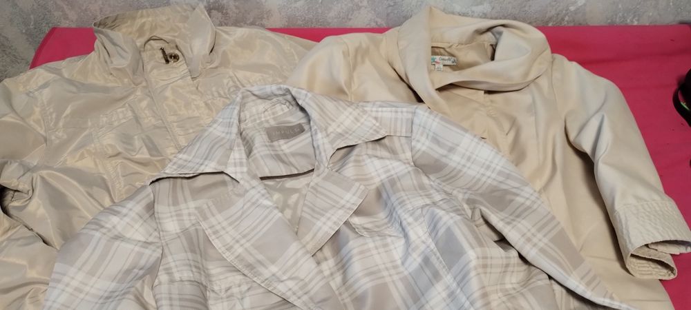 Елегантні жіночі плащі р.L