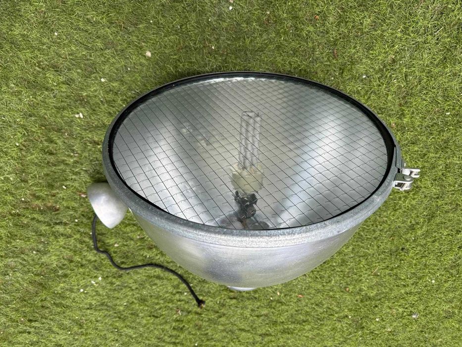 Candeeiro industrial em aço galvanizado - NOVO PREÇO