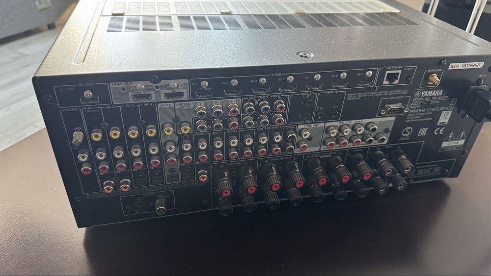 Amplituner Yamaha rx-a1040 aventage