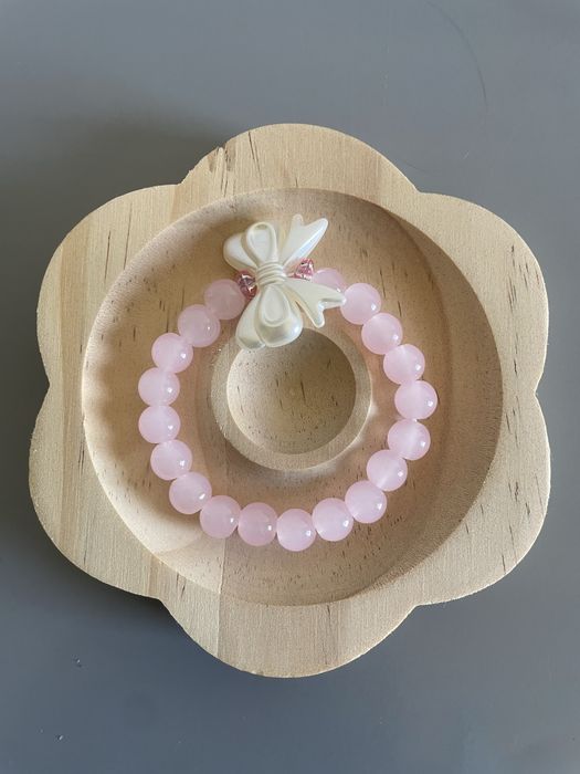 Pulseiras feitas à mão - miçangas rosa + laço