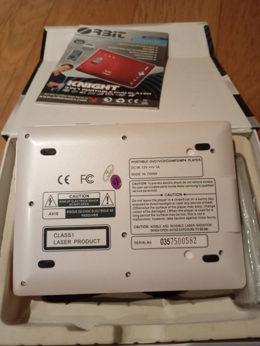 Leitor de DVD em caixa