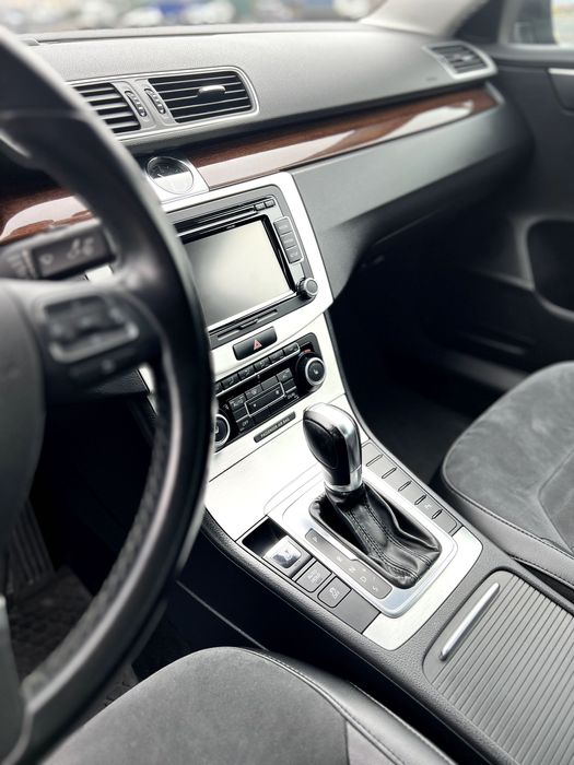 Volkswagen Passat B7 * 2011 * Оригінальний пробіг