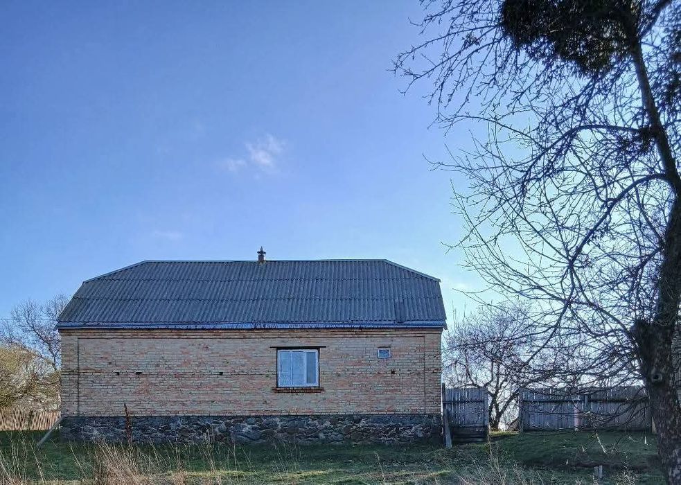 Продам будинок  в с.Глушки  Корсунь -Шевченківський район