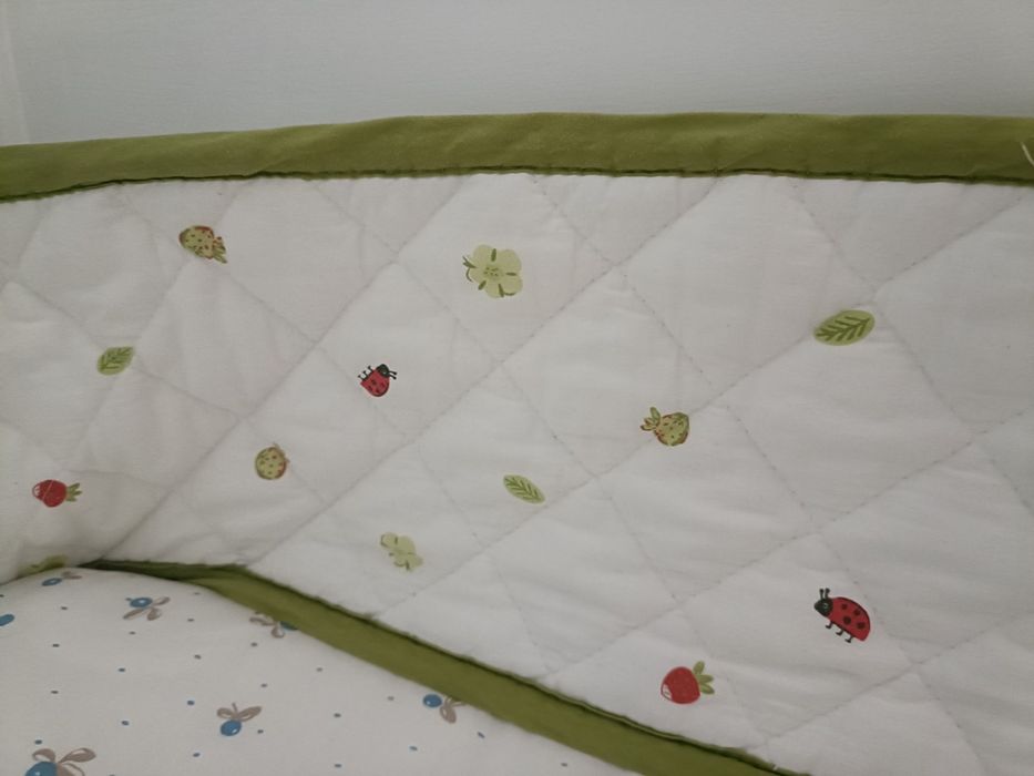 Ochraniacz do łóżeczka