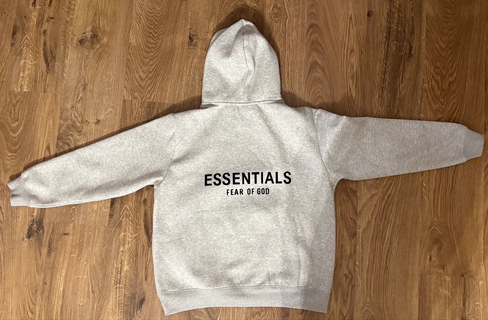 Set szary Essentials