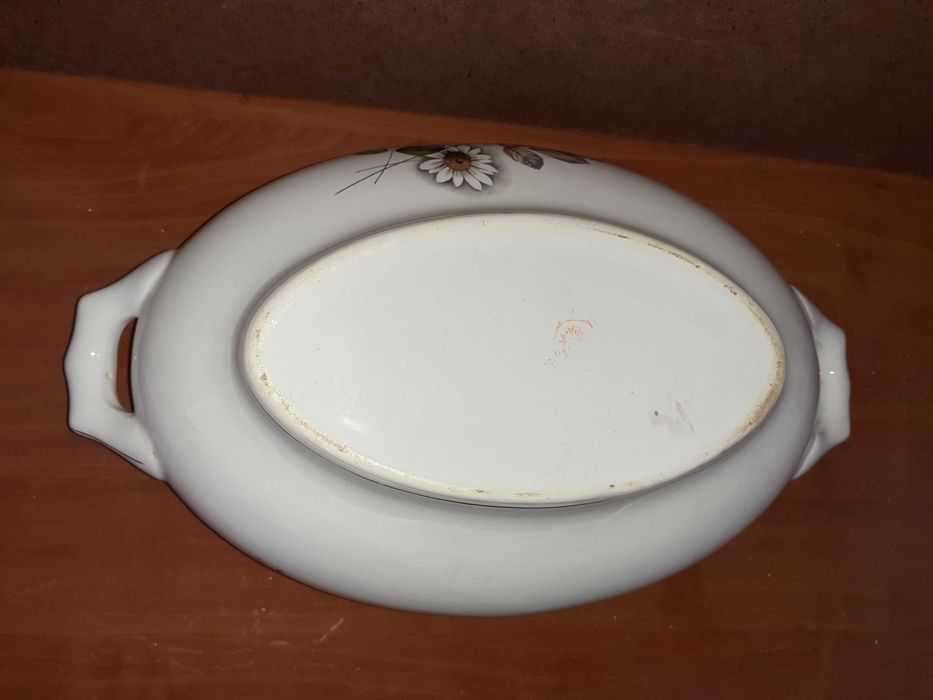 Terrina Antiga em Porcelana