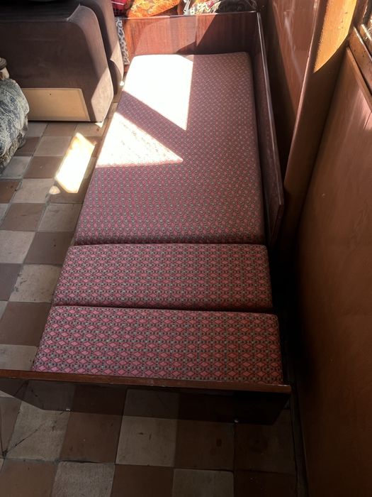 Кровать ліжко стіл тахта софа пенал шафа