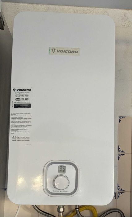 Esquentador Vulcano Ventilado 11L (2019) – Como Novo / Pouco Uso