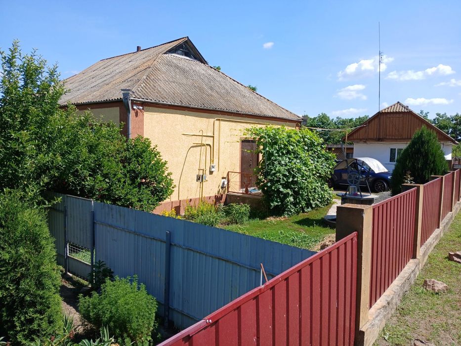 Продаж будинку у Вінницькій області