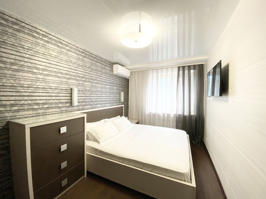 Люкс в центре, вид на Днепр