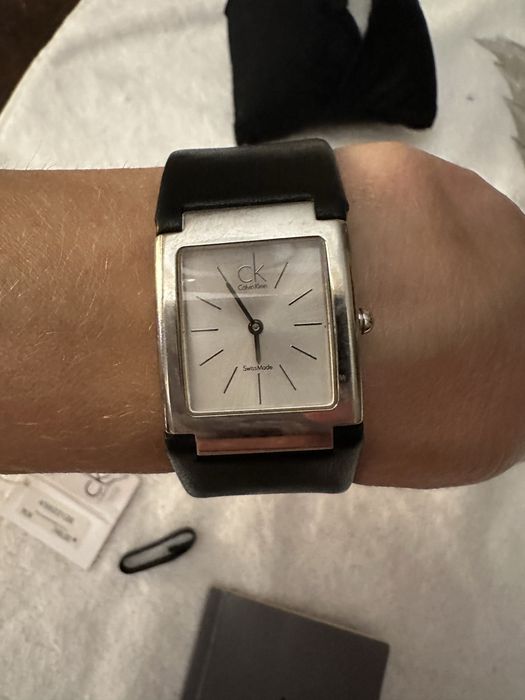 Zegarek damski Calvin Klein New Dress skórzany pasek