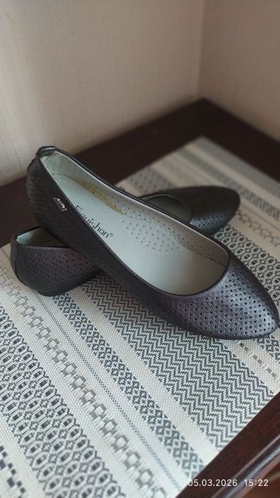 Продам туфли лодочка