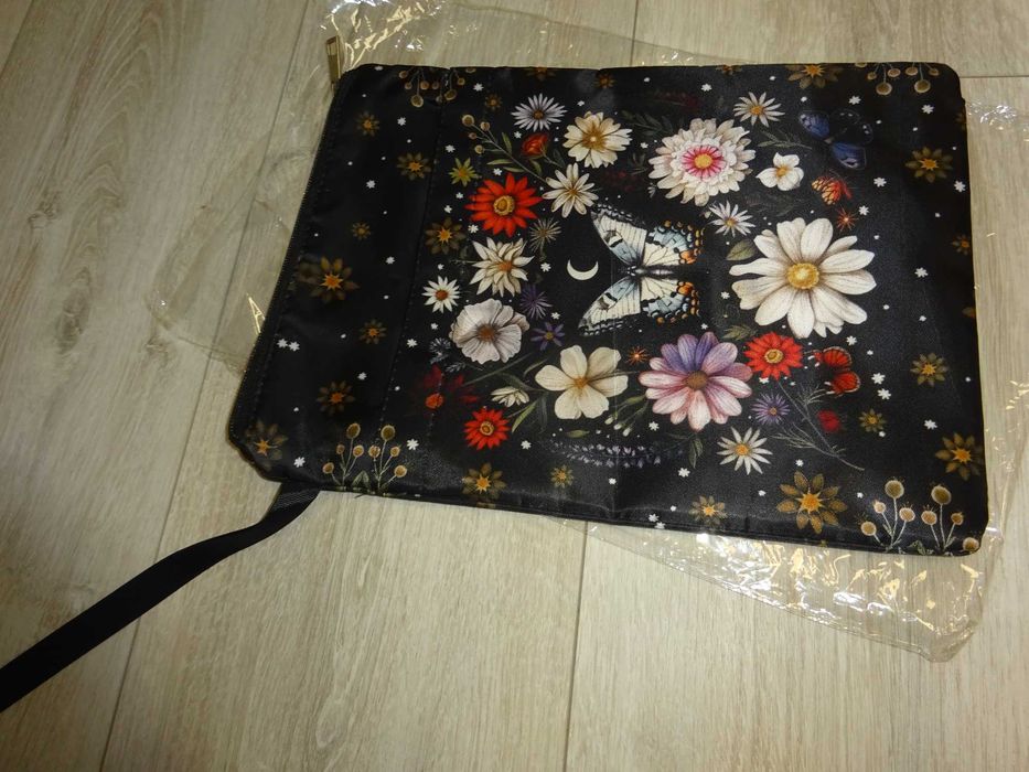 Torebka na książkę etui pokrowiec kwiaty