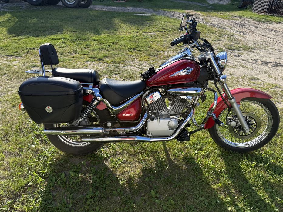 Suzuki Intruder 125