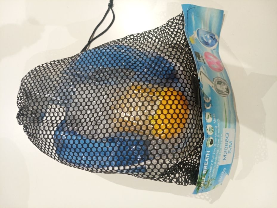 Mascara snorkeling