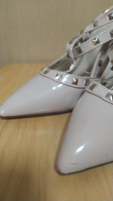 Туфли с шипами (лодочки)