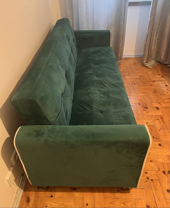 Sofá verde-esmeralda