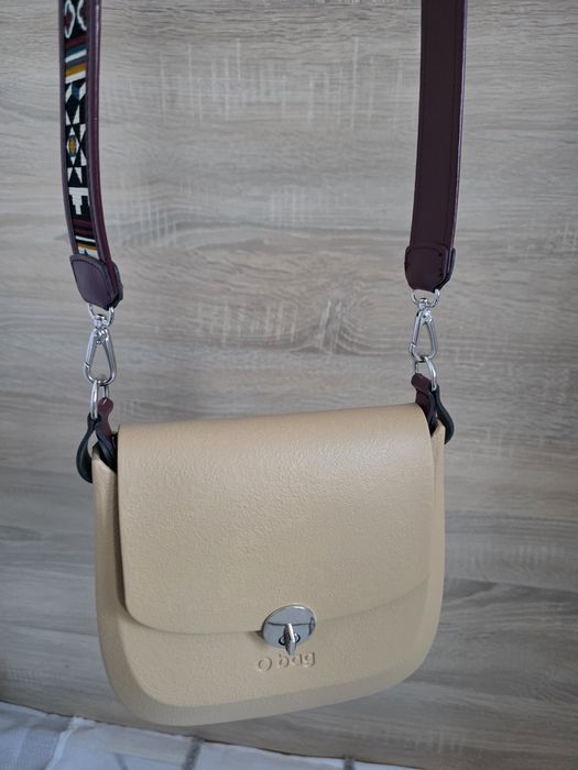 Obag Chese Caramel Brown Plain