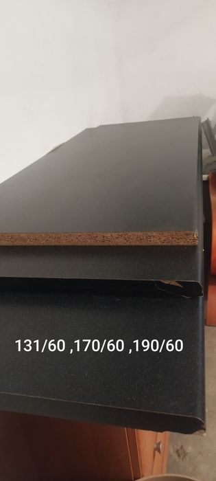 Blat kuchenny  czarny nakrapiany