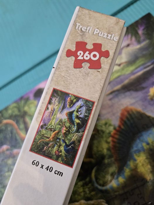 Trefl Puzzle 260 el. Dinozaury