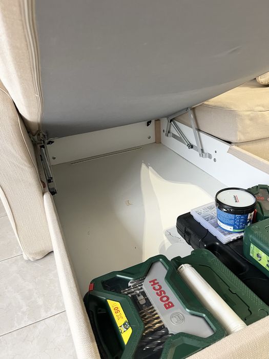 Sofá IKEA com Chaise Longue + Capas Extras + Banqueta | Ótimo Estado