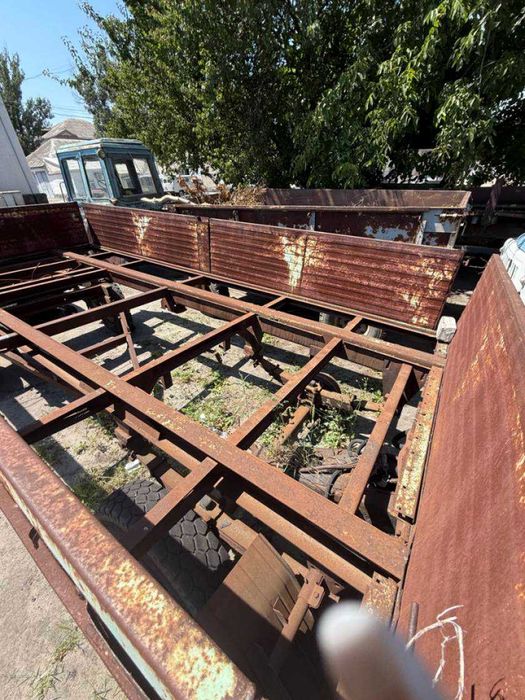 Продам причеп двоосний