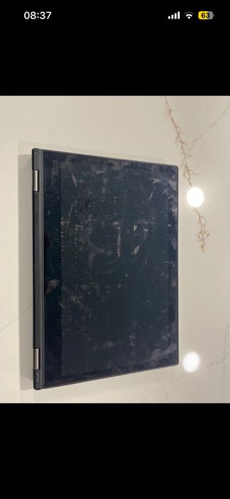 Portátil LeNovo Yoga