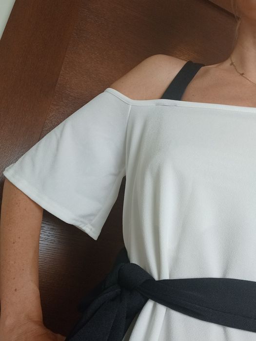 Urocza letnia sukienka ciążowa Boohoo 36