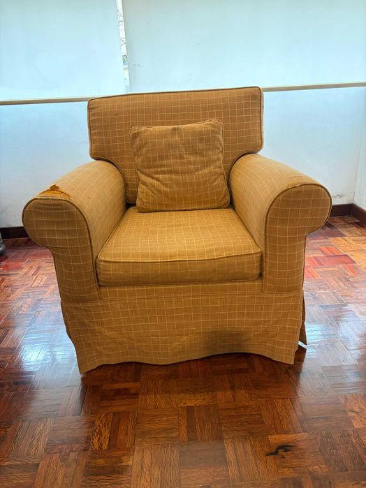 Sofá - feito à mão