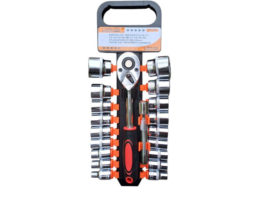 ZESTAW KLUCZY NASADOWYCH 1/2" 18szt 8-32mm  Grzechotka Nasadki Solidny