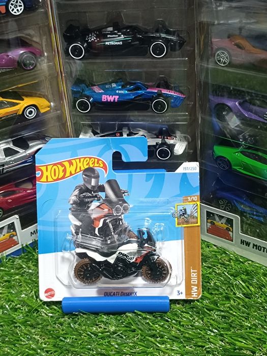 Hot Wheels Ducati DesertX
