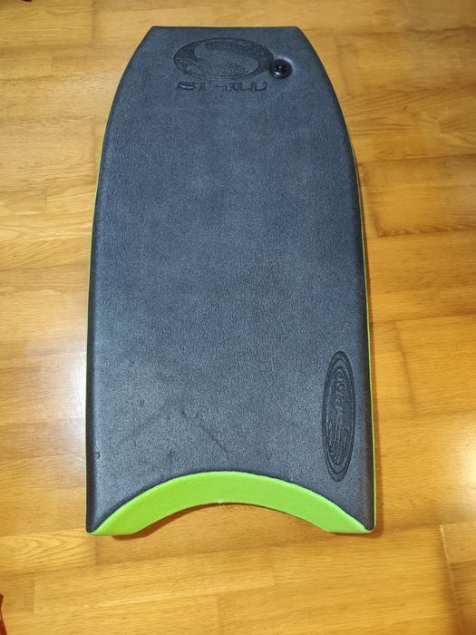 Prancha bodyboard STHILL com mochila