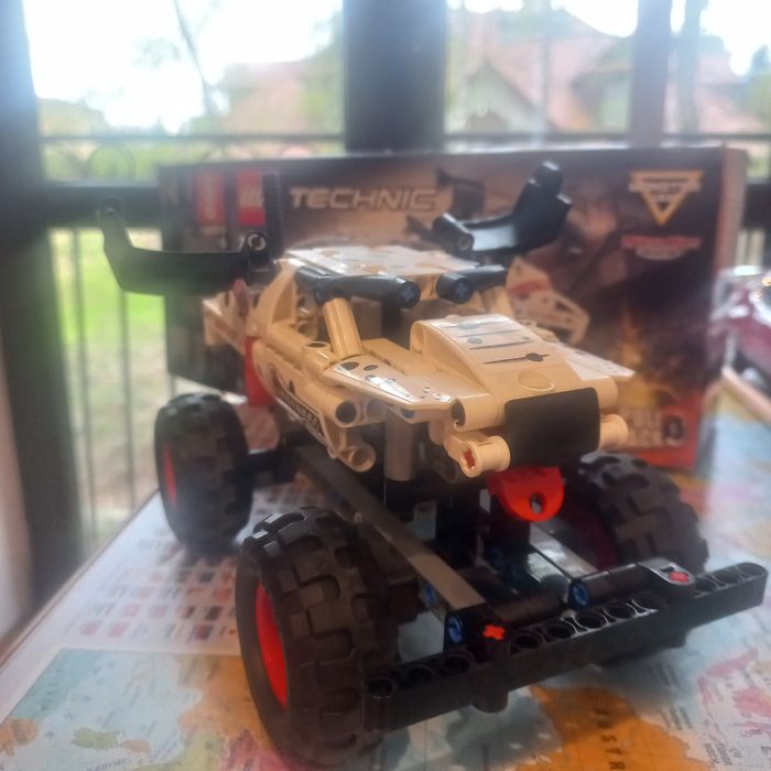 Lego Technics 42150