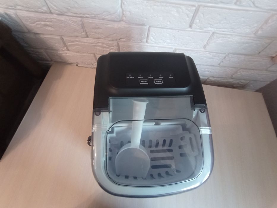 Льодогенератор Ecozy. Машинка для виготовлення льоду