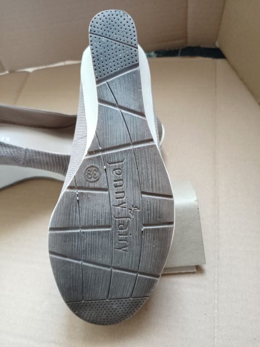 Półbuty damskie na koturnie rozmiar 39